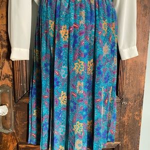 Vintage pleated skirt size 12